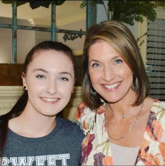 Meet your Posher, Tammylisa - Picture 1 of 1